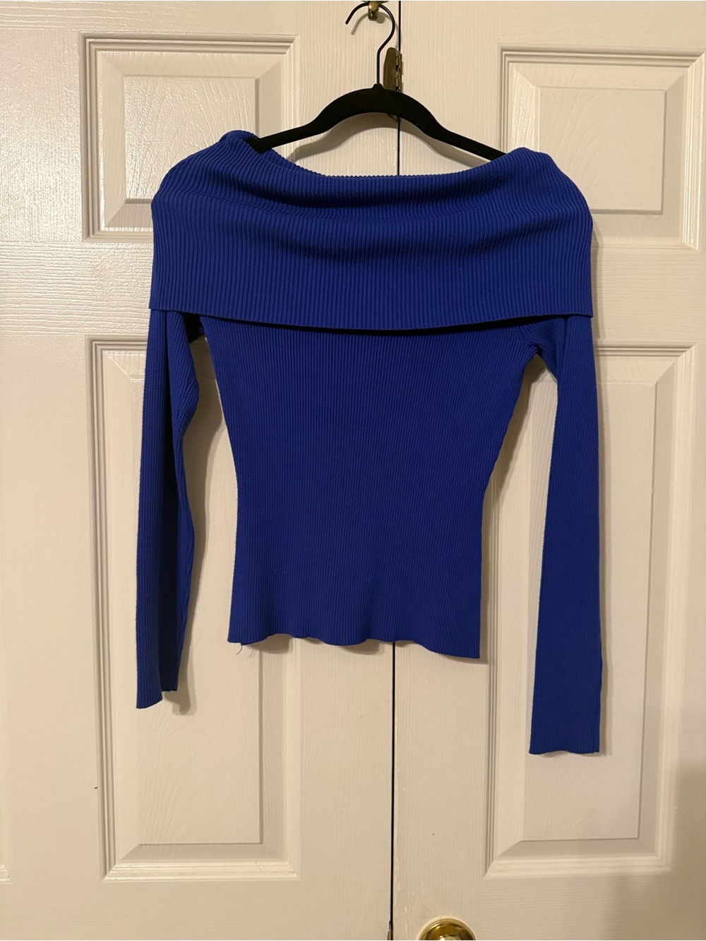 Off-the-Shoulder Ribbed Sweater Top in Cobalt Blue